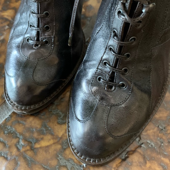 ♥️ESCADA BLACK LEATHER LACE UP ANKLE BOOTS - Picture 7 of 13